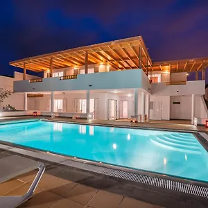 Dedalos - A Luxury Large With A Heated Pool In Villa Puerto Calero